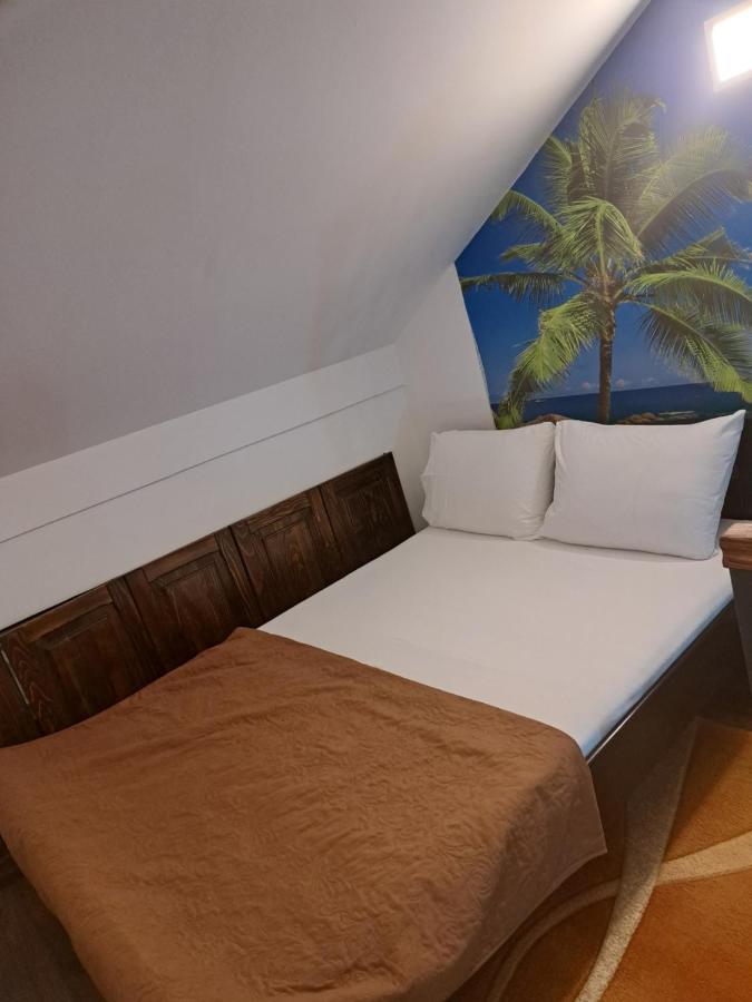 Apartmani Mia Vuksanovic Cetinje Eksteriør bilde