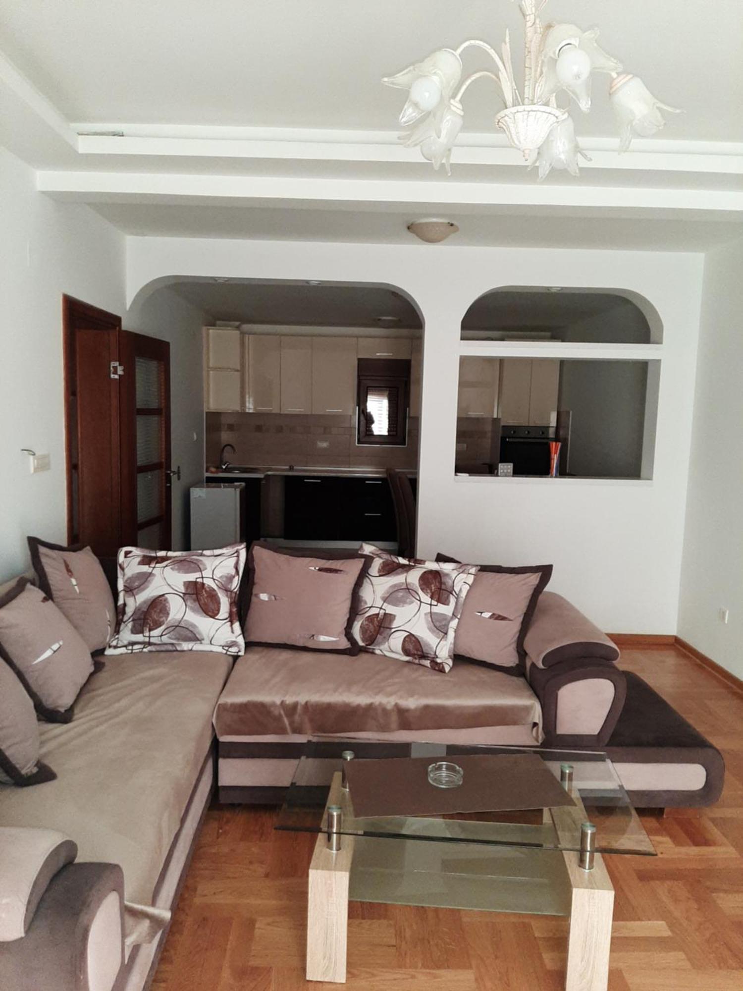 Apartmani Mia Vuksanovic Cetinje Rom bilde